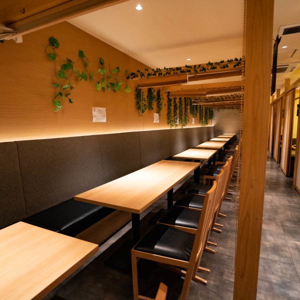 A private room that can accommodate parties of up to 40 people♪ Kokura is the best value for money! Unlimited time! All-you-can-eat all-you-can-drink starting from 2,750 yen!! There is a wide variety of dishes and more! Please choose according to your mood, from early bird 2750 yen to luxurious menu 4000 yen plan with unlimited time