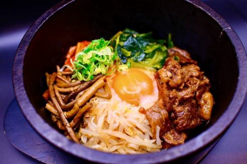 石焼ビビンバ