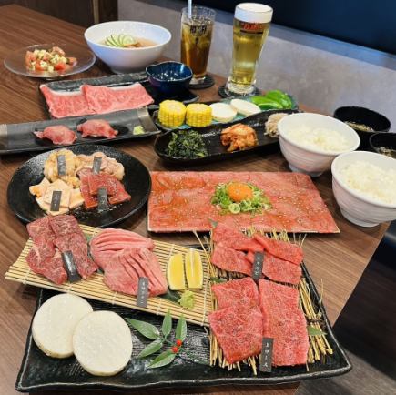 ◇2時間飲み放題付◇炙り肉寿司、特上サーロイン10秒炙りが楽しめる【極コース】7000円(税込)