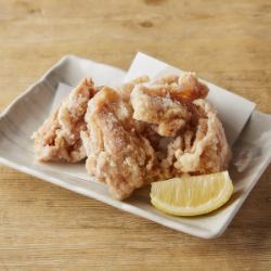うずまき伝統のから揚げ／フライドポテト