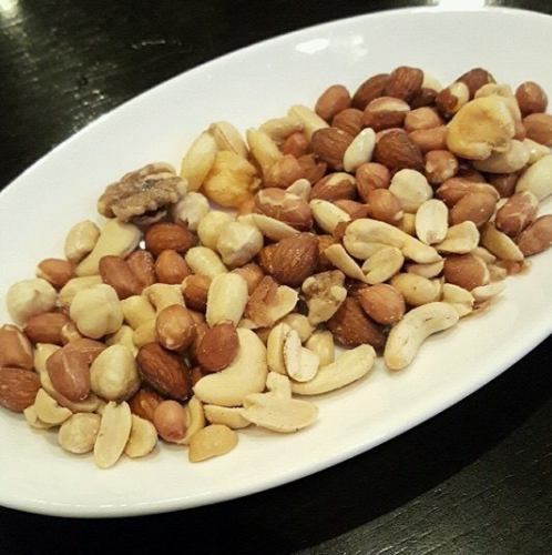 ローストミックスナッツ