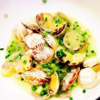 あさりのワイン蒸し