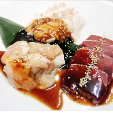 和牛ホルモン三種り盛合せ