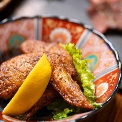 スパイス手羽 600円（税込）