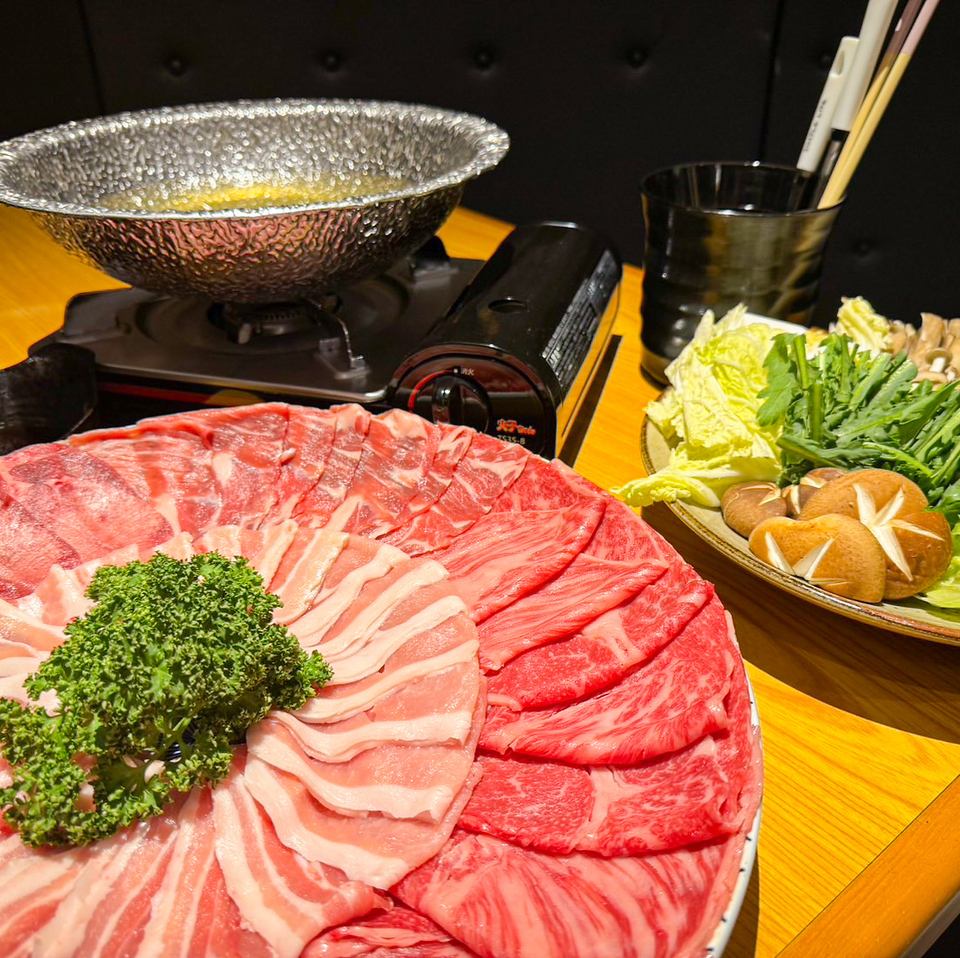 口の中でとろけるお肉の饗宴、デートや記念日を彩る特別なひと時