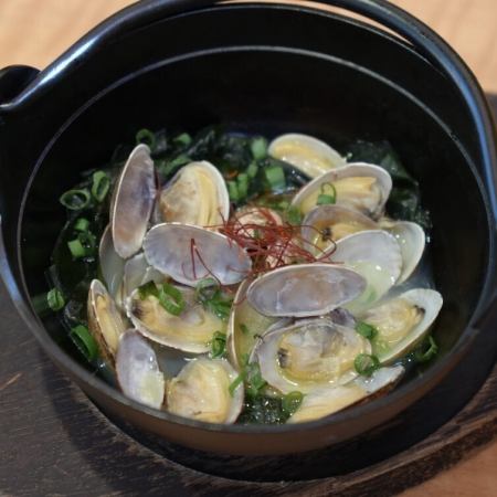 Sake Steamed Clam