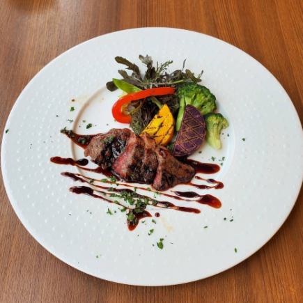 2025年圣诞套餐，7道菜，10000日元（含税）