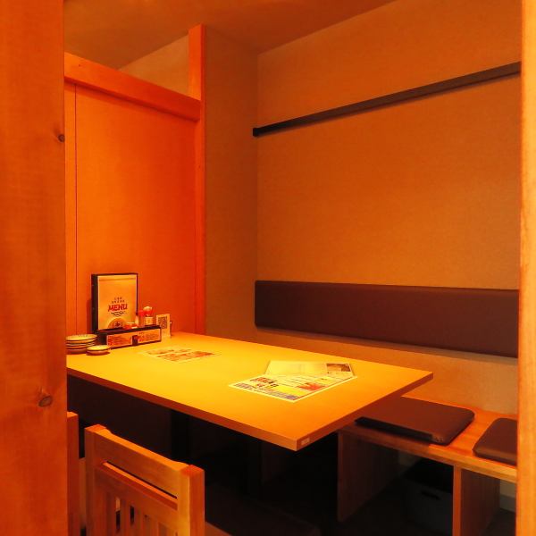 雰囲気抜群な半個室席♪会社宴会や友人同士の飲み会にも最適〇お店選びに迷ったら海鮮居酒屋てっちゃんで！
