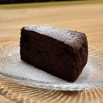 自家製チョコレートケーキ