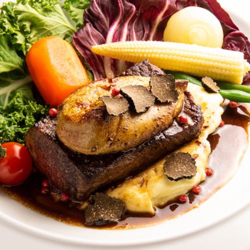 Rossini style of beef fillet