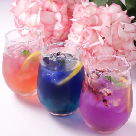 【季節限定】紫陽花リウムカクテル始まりました