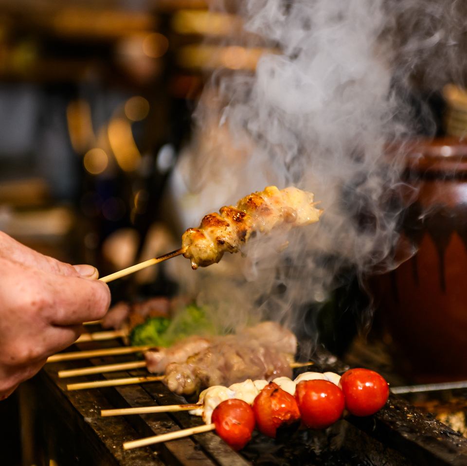 焼鳥や野菜串を中心にお酒との相性抜群な料理をご提供◎ポロロ名物は是非ご堪能あれ！