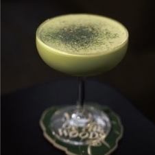Creamy Mulberry Leaf Matcha Mocktail