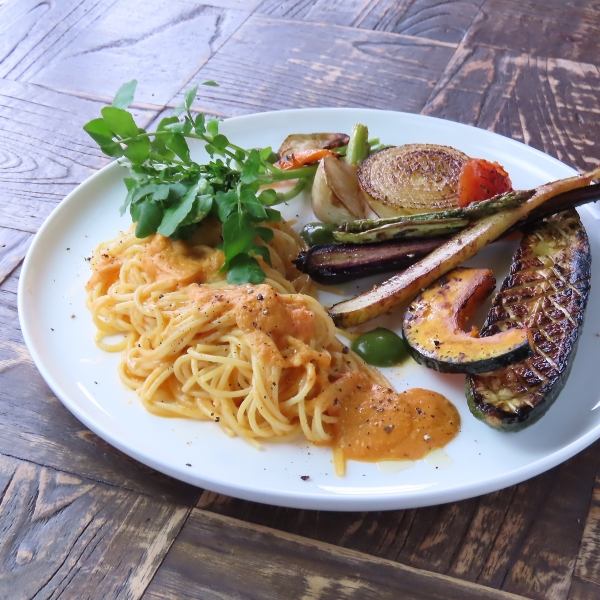 「CAFE THE RAD」跡地にNEW OPEN！こだわりパスタとドルチェのカフェダイニング