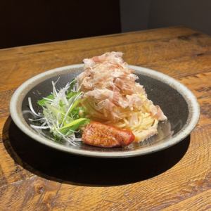 Carefully selected cod roe and freshly shaved bonito flakes with peperoncino