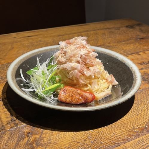 Carefully selected cod roe and freshly shaved bonito flakes with peperoncino