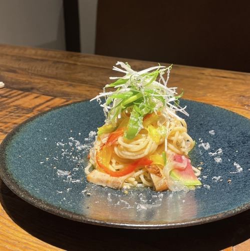 Peperoncino with aromatic vegetables