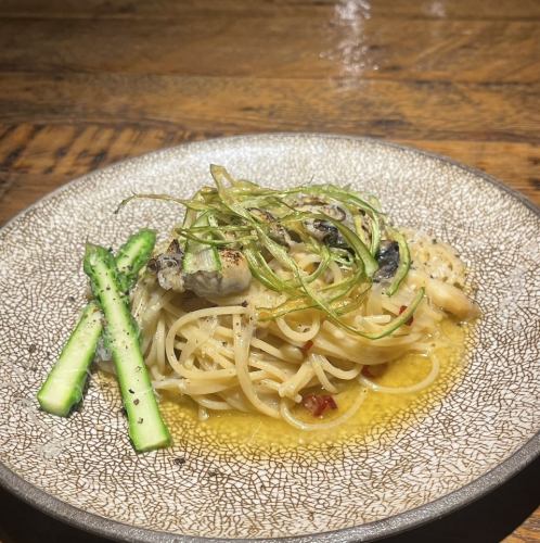 Oyster and Asparagus Peperoncino