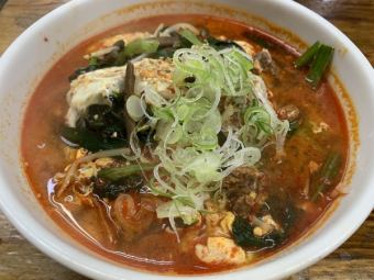 Kalbi soup (spicy) / Yukgaejang soup (spicy)