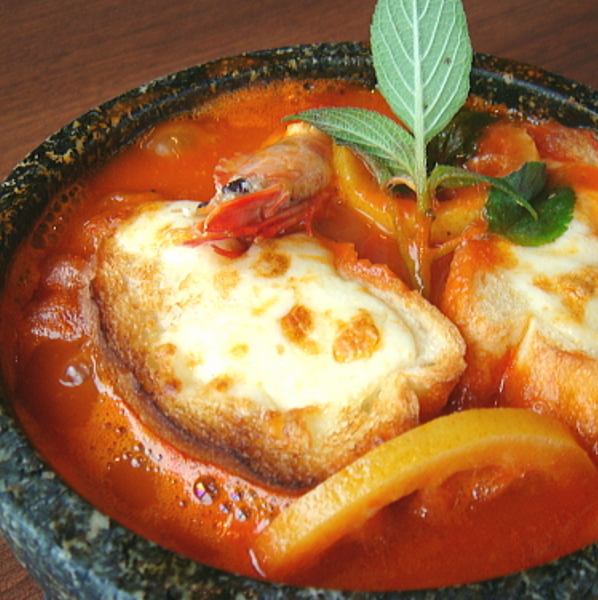 Stone-baked gratin soup-style spaghetti