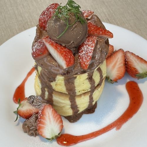 Chocolate brulee strawberry pancakes