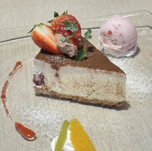 おすすめ！いちごフェア 各種◎