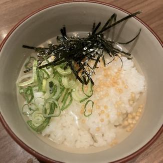 Nori seaweed pickled in a special dashi soup
