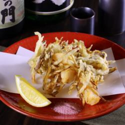 ごぼうと魚介のかき揚げ