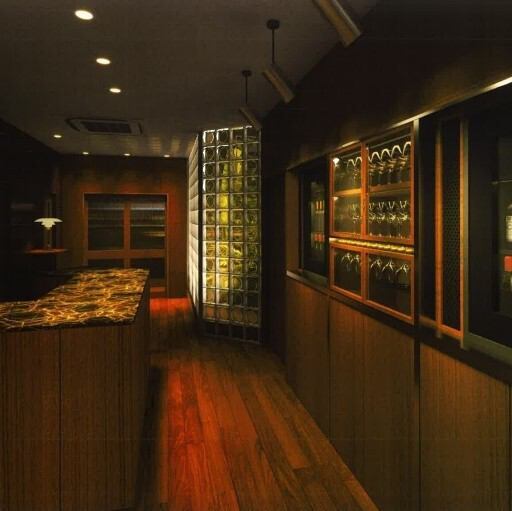 お箸で嗜む大人イタリアン。肩肘張らずにイタリアンをカジュアルに楽しめる!