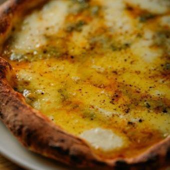 クワトロフォルマッジ（R・H）