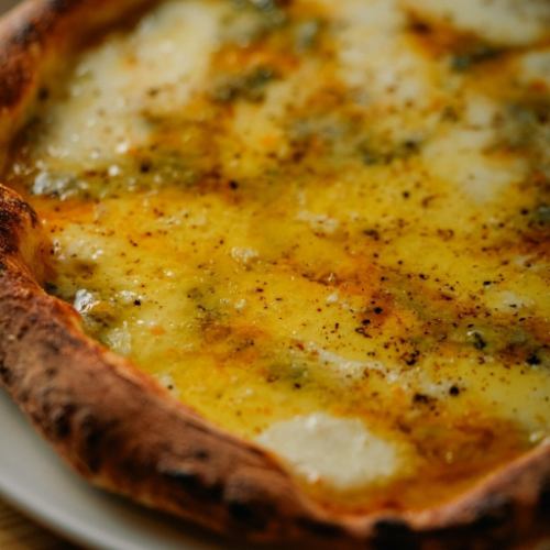 クワトロフォルマッジ（R・H）