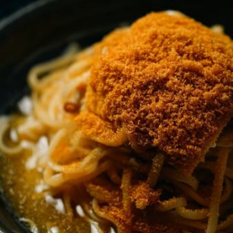 KARASUMIと発酵バターのペペロンチーノ