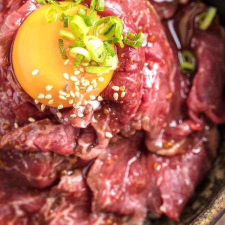 【Mサイズ】 ローストビーフ丼