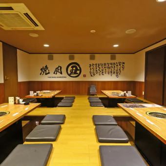 【店内貸切最大60名様】店内貸切は最大60名様まで対応可能！忘年会や歓送迎会、同窓会など、大人数でのご利用にぴったりです。周囲を気にせず、広々とした空間で極上の焼肉を心ゆくまでお楽しみください。