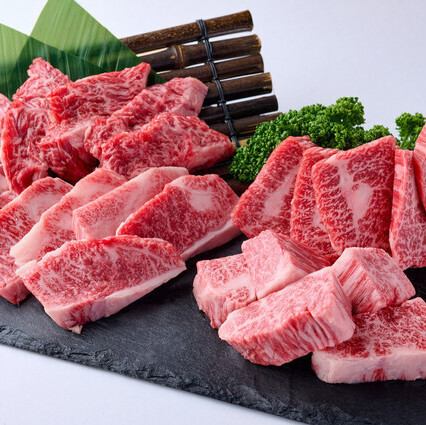 黒毛和牛をご用意しております。和牛の柔らかく、風味のある味わいを是非お召し上がりください♪