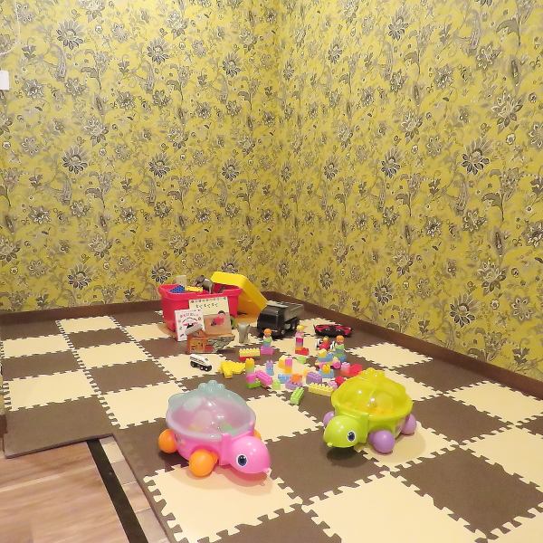 [有兒童房]我們正在準備一個兒童房，以便有孩子的顧客放心用餐。我們努力創造一個空間，讓您可以專心用餐，而不必擔心周圍的環境。