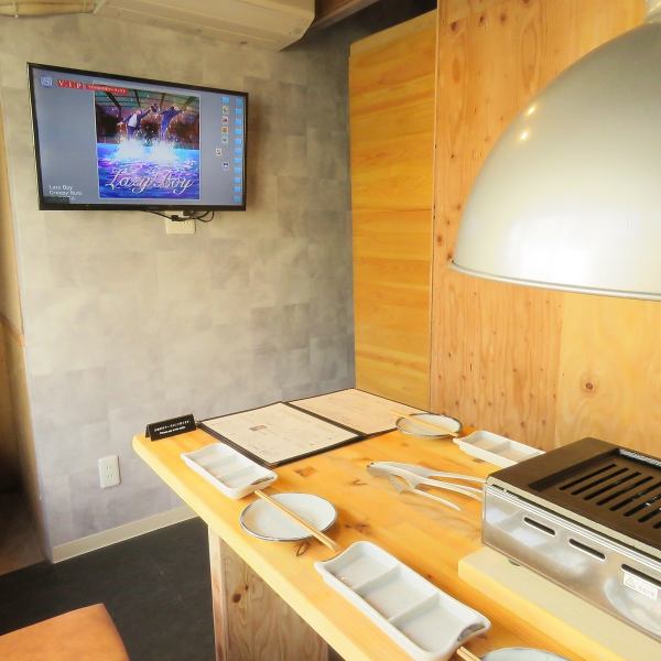 [Completely equipped with a monitor!] You can reserve a private room for 2 people ♪ For various occasions such as girls-only gatherings, dates, anniversaries ◎ Completely private room for infectious disease control! Please feel free to contact us.
