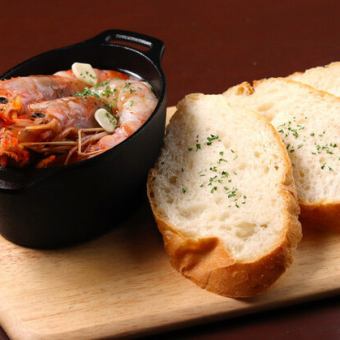 大虾阿吉洛配法棍面包