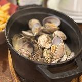 北海道産2枚貝の白ワイン蒸し