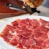店で切り出し スペイン産ハモン・イベリコ