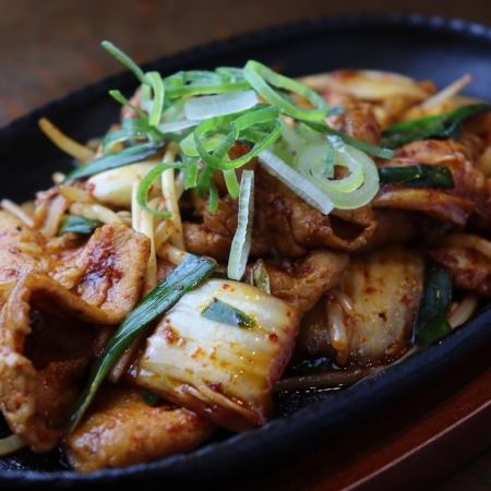 Spicy special pork kimchi