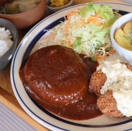 熊本県産黒毛和牛100％ハンバーグと広島県産大粒2Lサイズのカキフライ定食