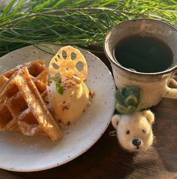 7:00～10:45はモーニングメニューを取り揃え◎お好きなドリンクにプラス料金でトーストセットに♪
