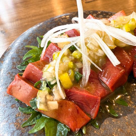 水曜日は、『生レバー刺し半額!!1200円→600円で食べられる席予約』