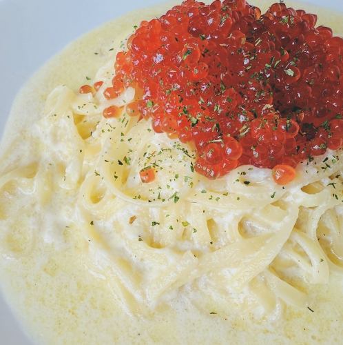 たっぷり,イクラのクリームパスタ