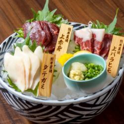 Assortment of three kinds of horse sashimi