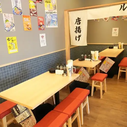 10名~20名様の宴会可能なお部屋もございます!少人数様での懇親会や飲み会・打ち上げなどもお席ご相談ください!ご予約特典のクーポンやサービスも多数ご用意しております♪