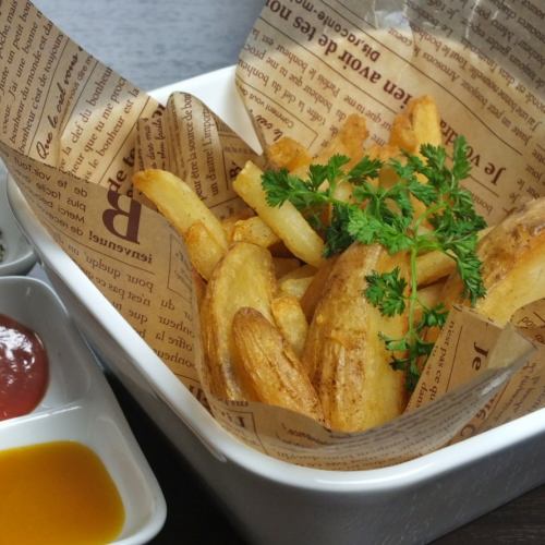 W potato fries