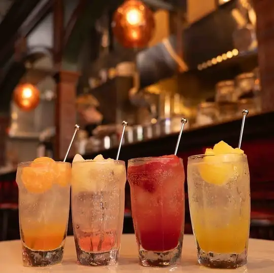 【2次会・貸切専用】カラオケ＆プロジェクター完備！バド生2H飲み放題付プラン4000円(税込)