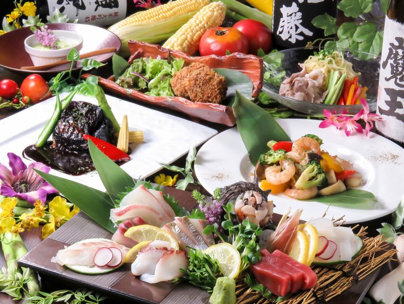 融合了日式、西式、韩式的精致创意料理在宴会上很受欢迎!提供120分钟无限畅饮的套餐5,000日元(含税)～。
